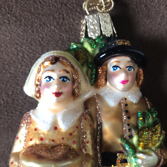 Festive Pilgrim Pumpkin Couple Glass Ornament - Picture 4 of 9